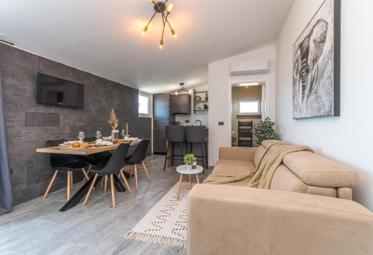 Marilu Luxury Apartments ドラゲ エクステリア 写真