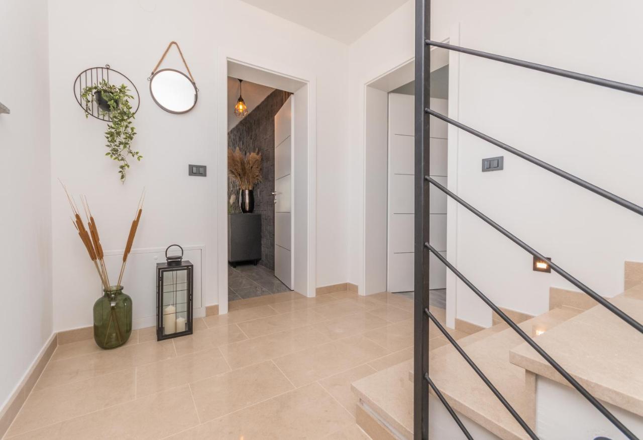 Marilu Luxury Apartments ドラゲ エクステリア 写真